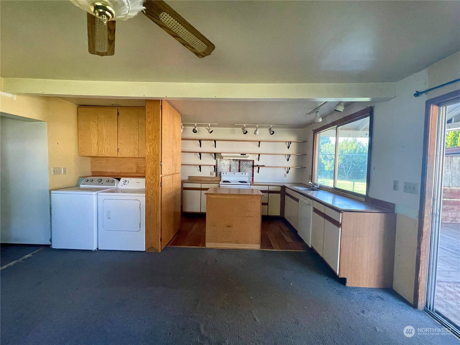 Coulee City, WA 99115,206 E Main ST