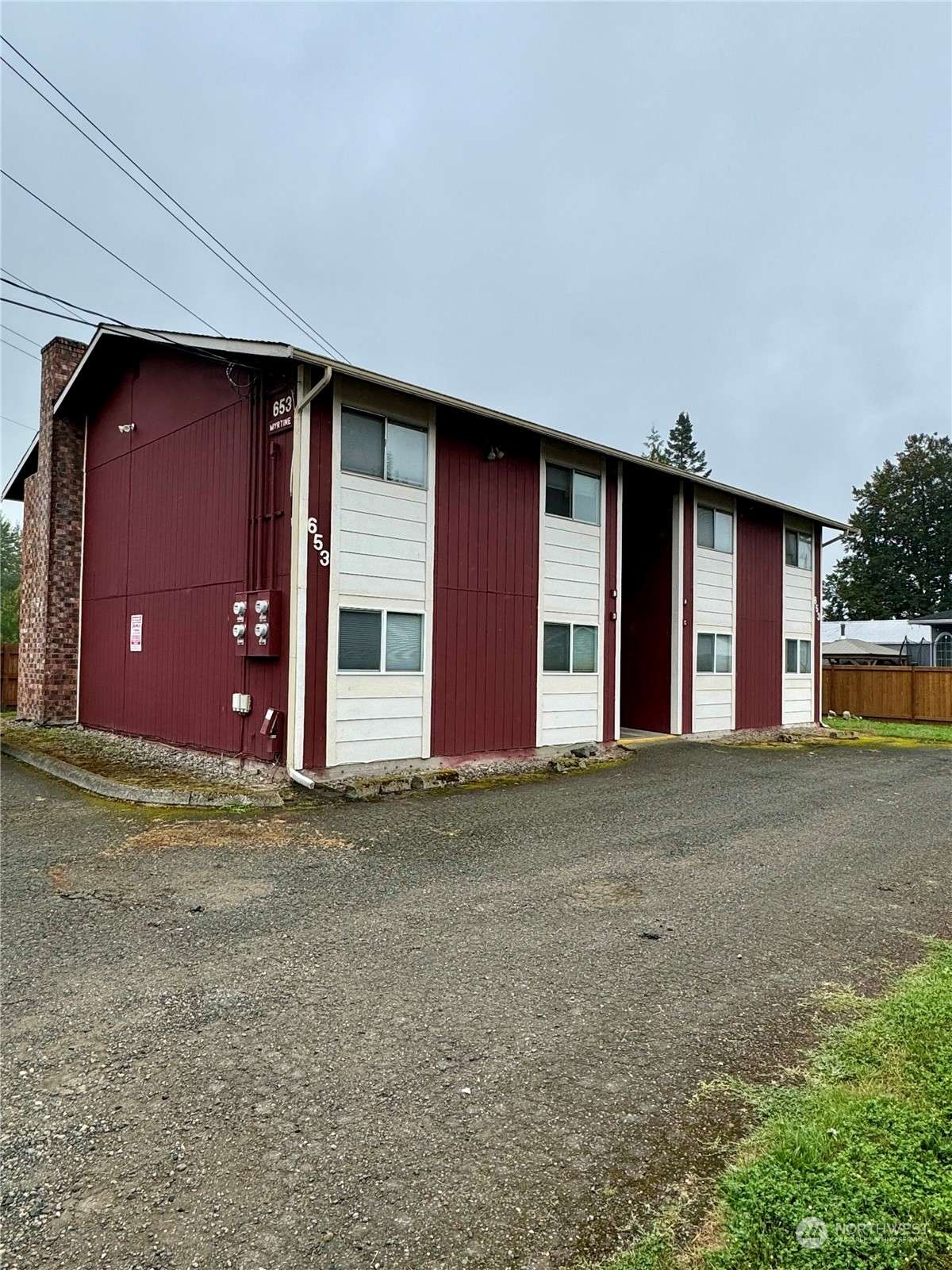 Enumclaw, WA 98022,653 Myrtine ST