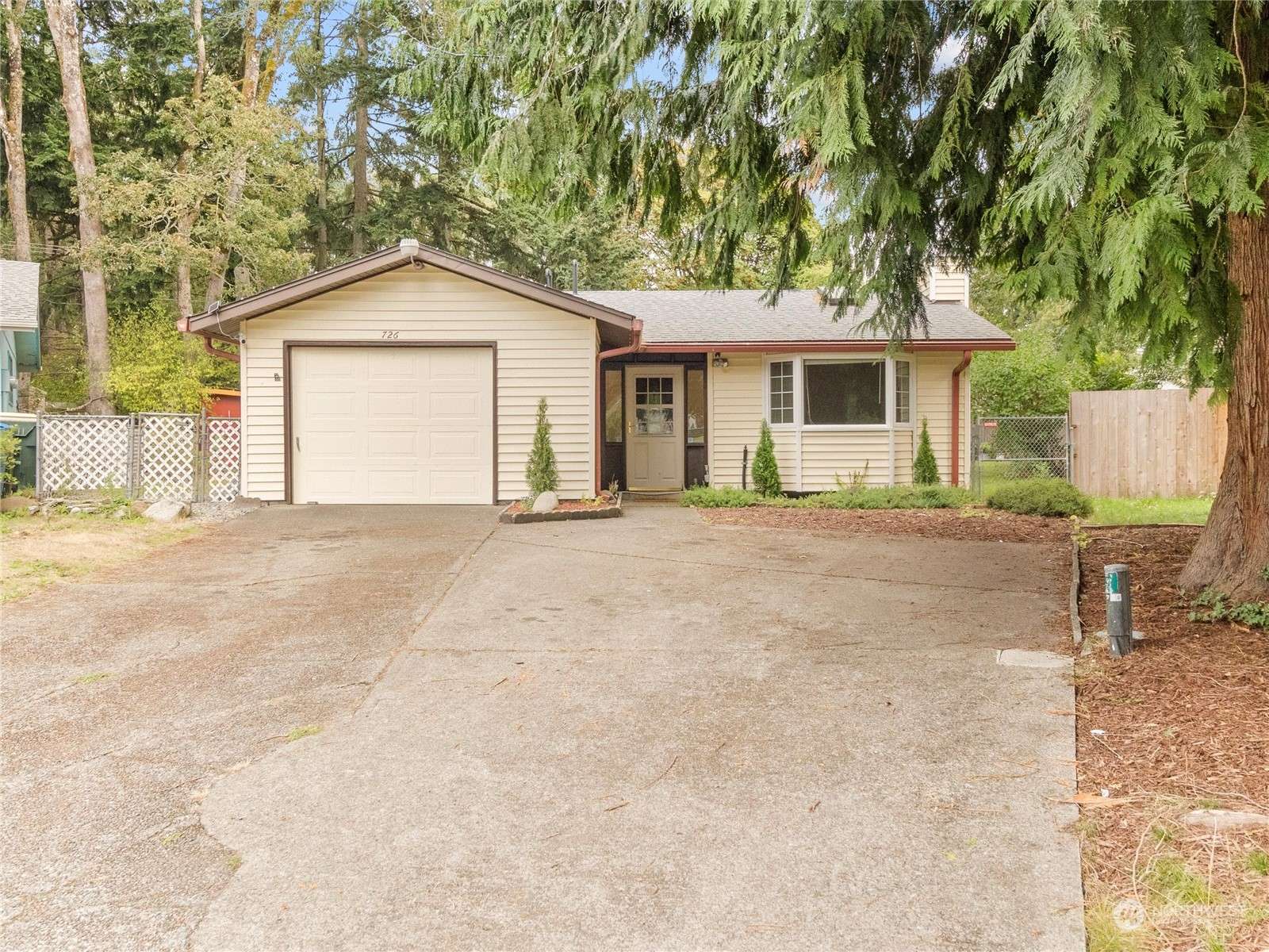 Lacey, WA 98503,726 Oakcrest CT SE