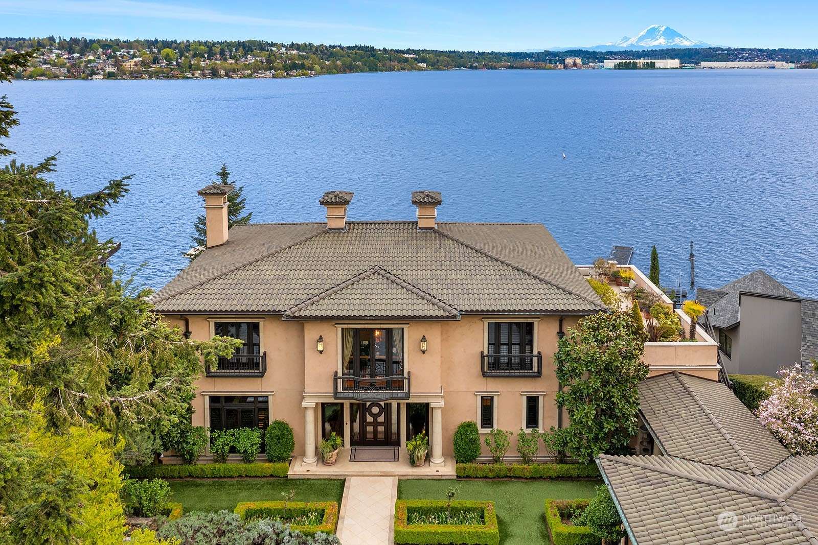 Mercer Island, WA 98040,8474 85th AVE SE