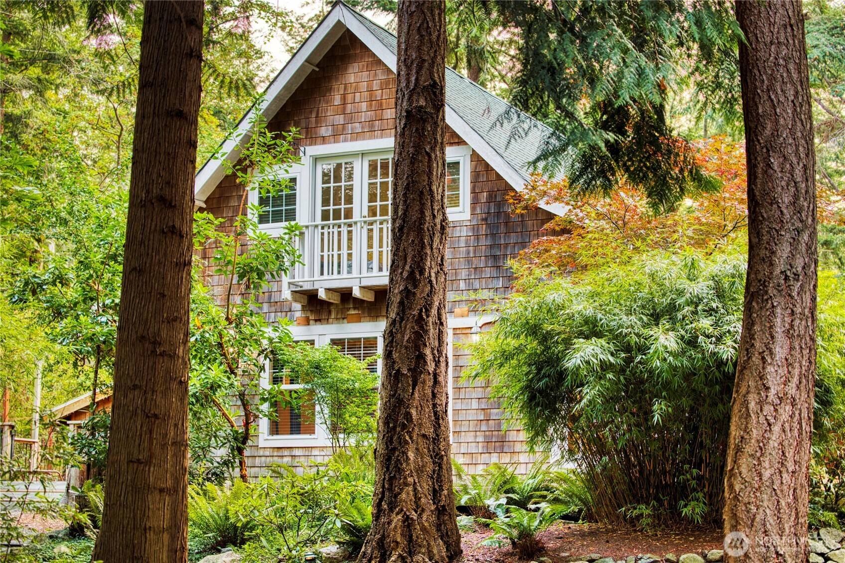 Anacortes, WA 98221,7683 Hideaway LN