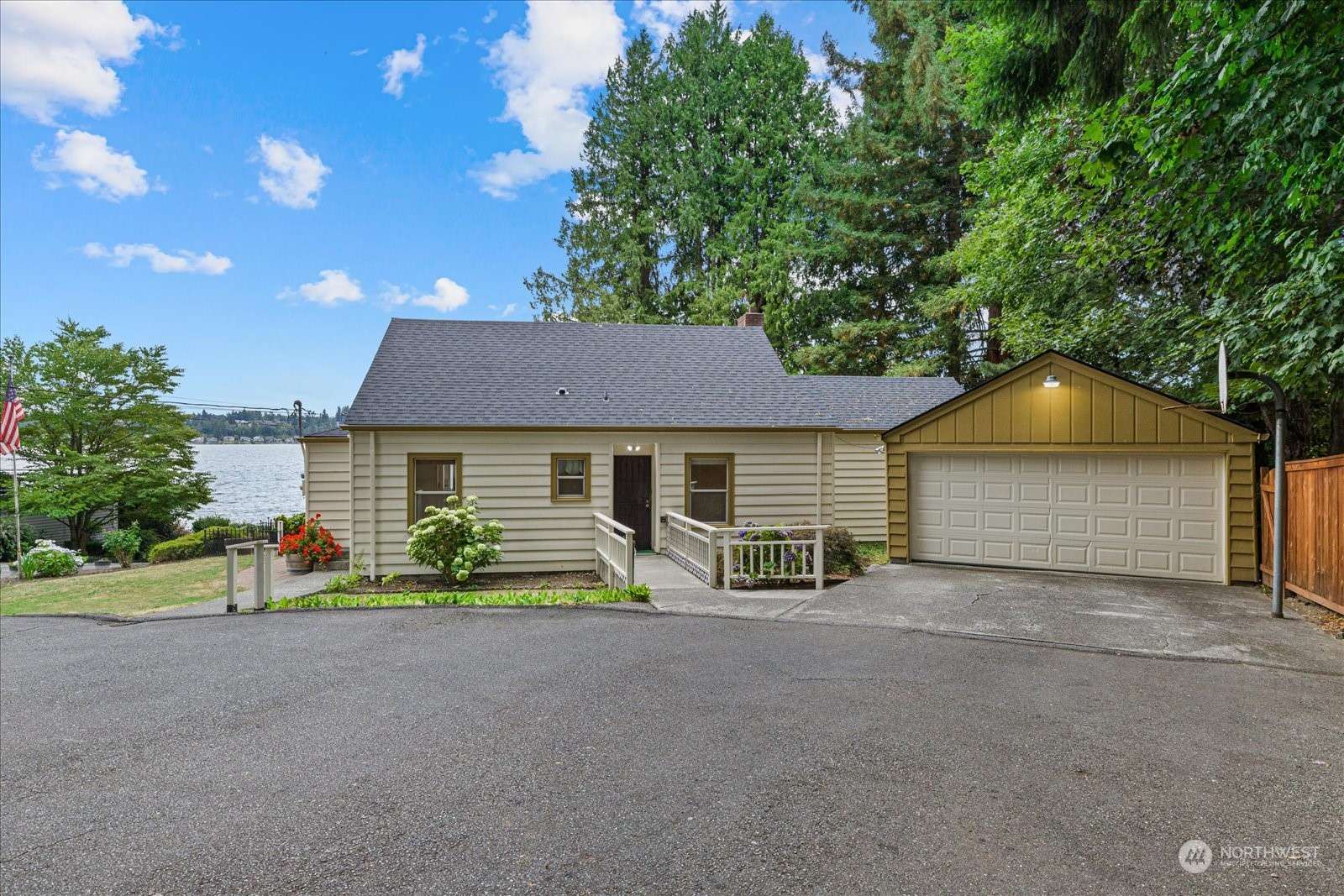 Lake Stevens, WA 98258,10716 Vernon Rd