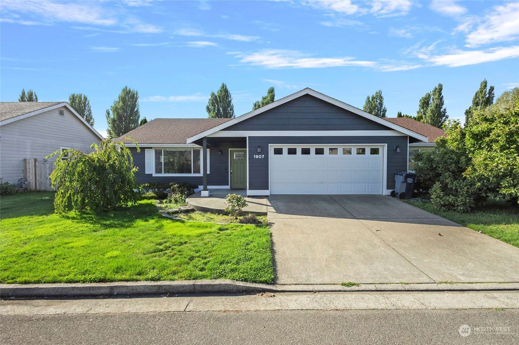 Lynden, WA 98264,1907 Buttercup DR