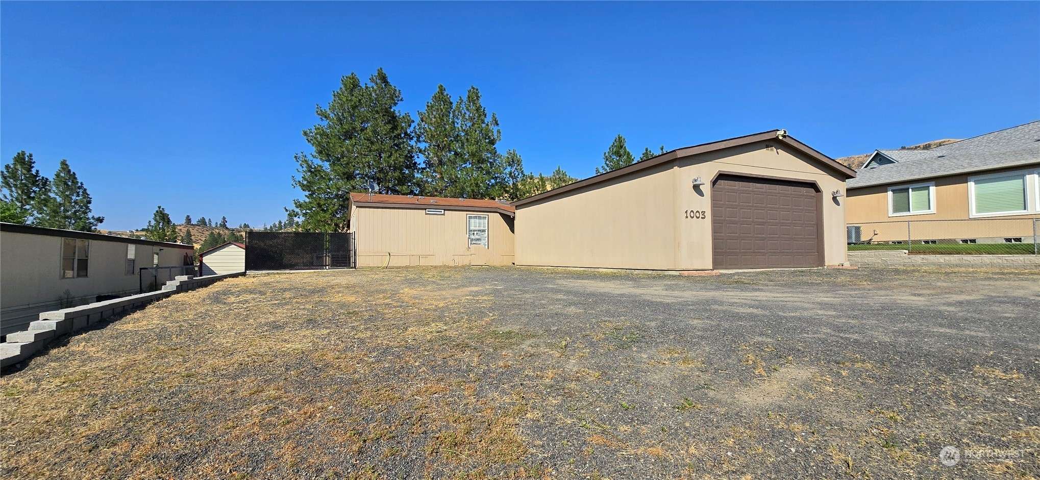 Seven Bays, WA 99122,1003 Seven Bays RD