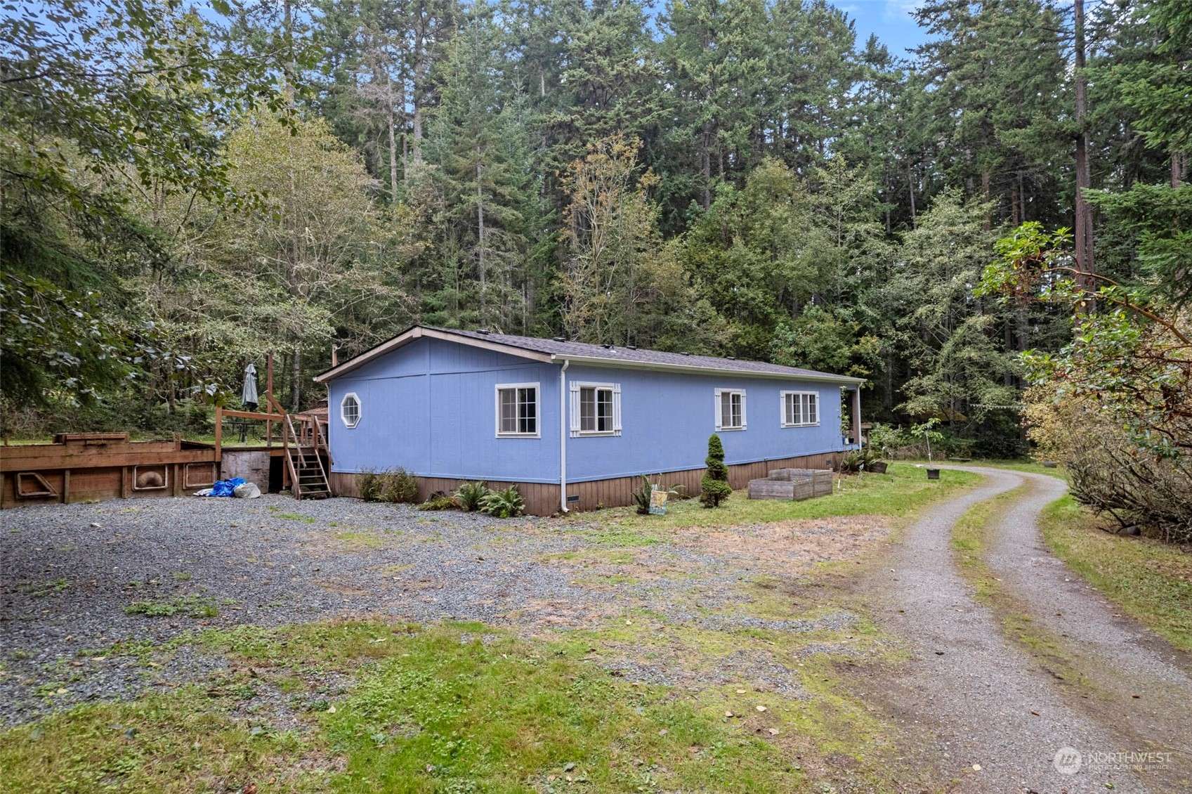 Greenbank, WA 98253,815 Classic RD