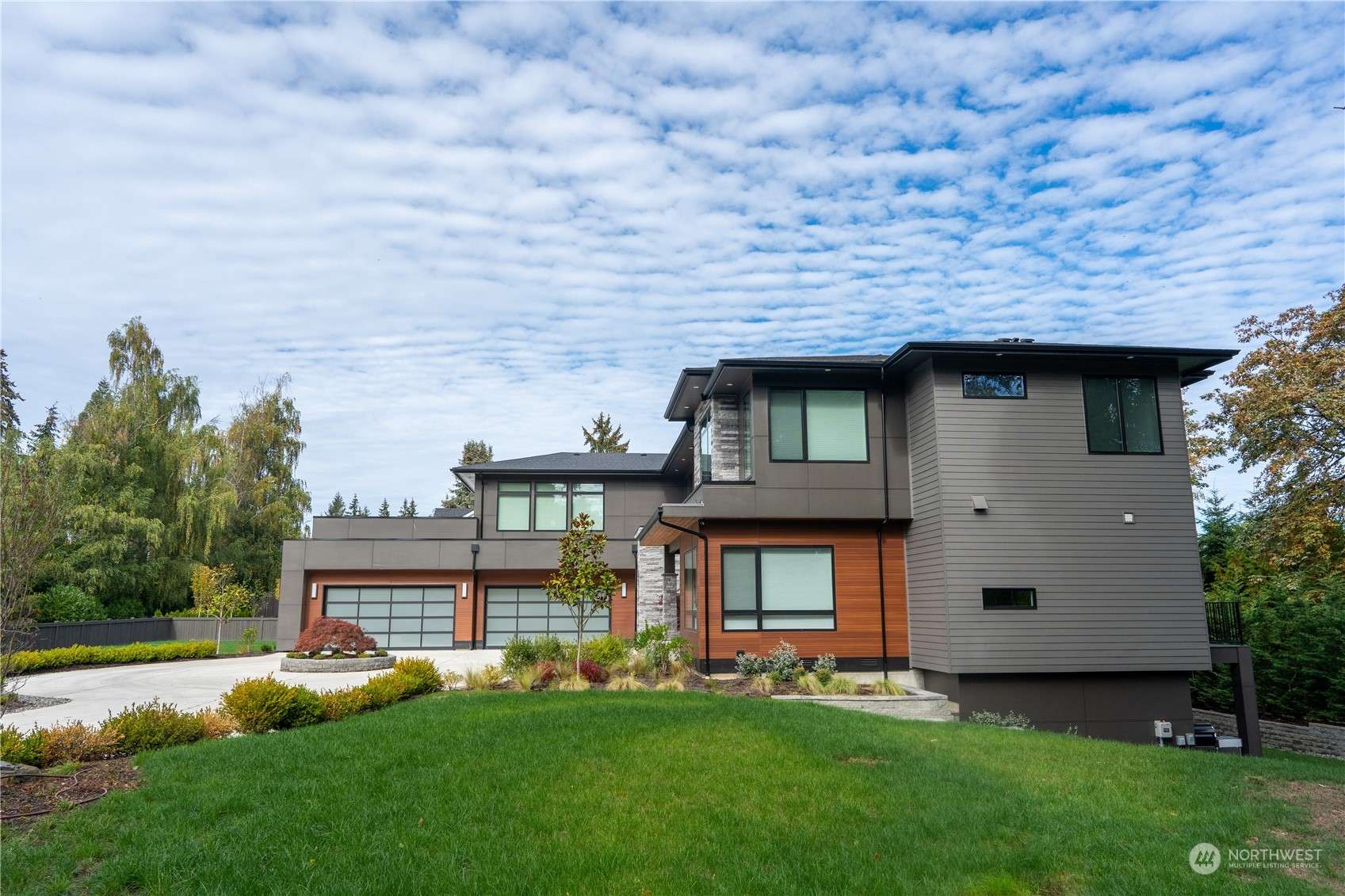 Bellevue, WA 98004,10368 Kaylen Pl