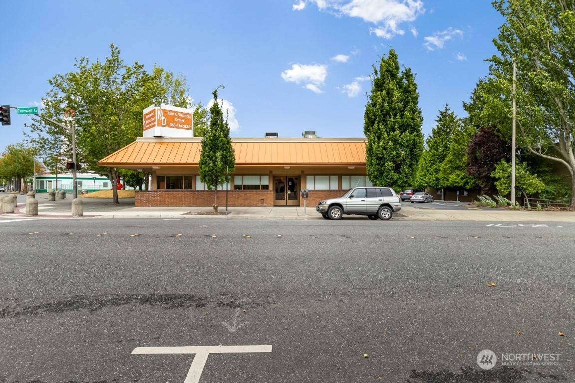 Bellingham, WA 98225,1501 Cornwall AVE