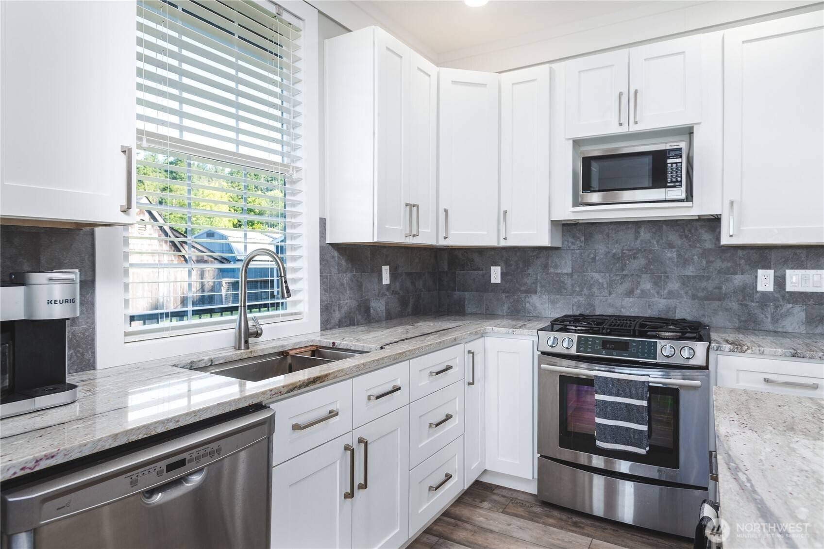 Anacortes, WA 98221,13532 Slice ST