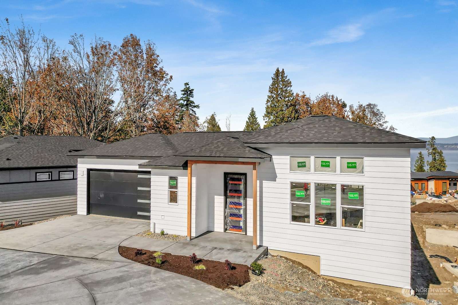 Blaine, WA 98230,8721 Semiahmoo DR