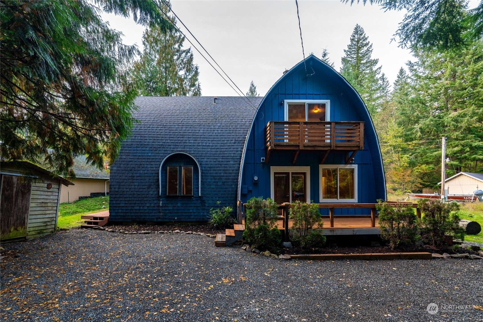 Maple Falls, WA 98266,2731 Blue Jay Valley LN