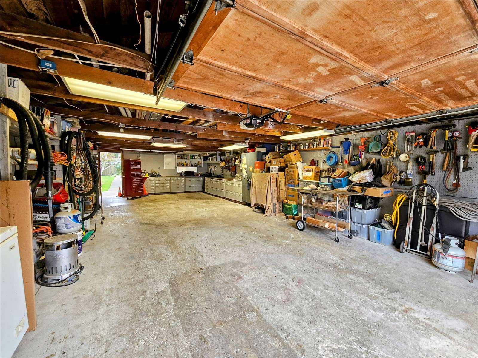 Tacoma, WA 98444,930 98th ST S