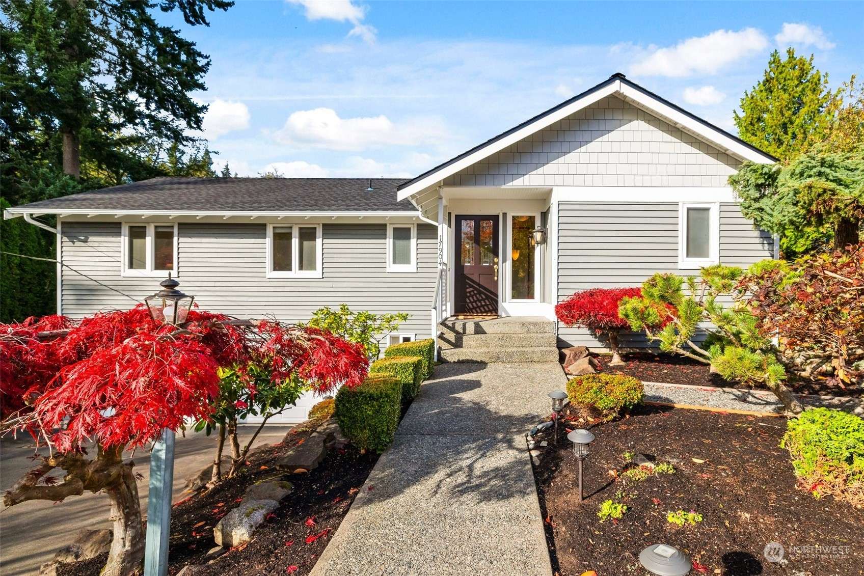 Edmonds, WA 98026,17904 75th PL W