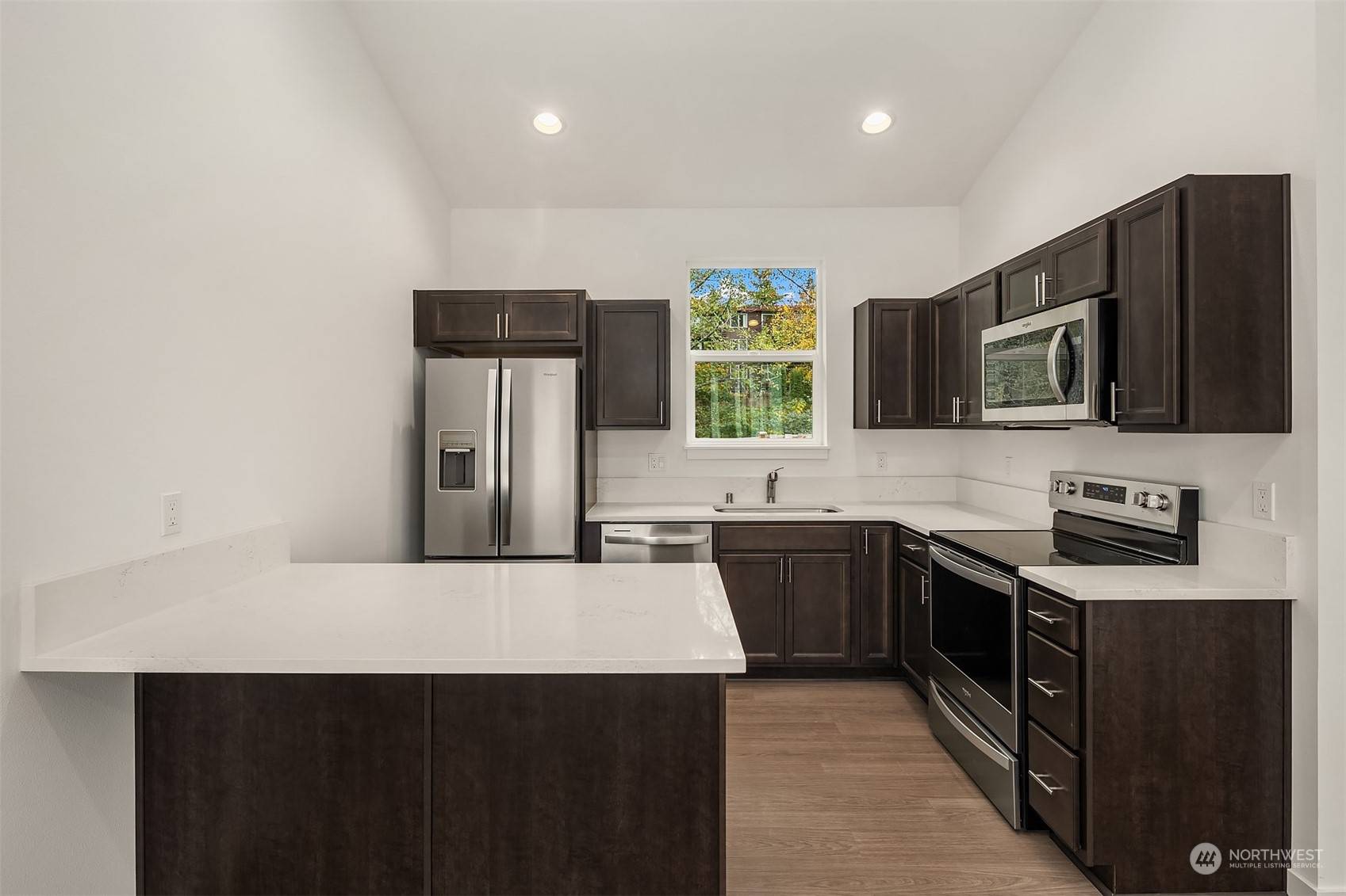 Burien, WA 98146,1240 SW 124th ST #3C