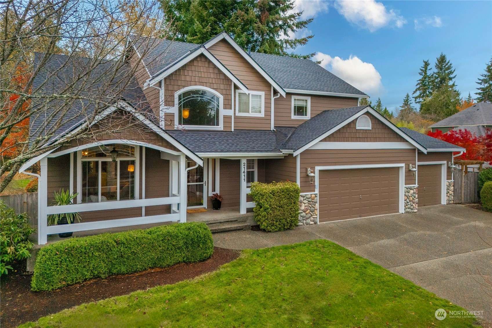 Lake Tapps, WA 98391,21411 21st St E