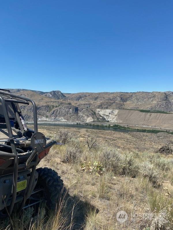 Waterville, WA 98858,5 Peach RD