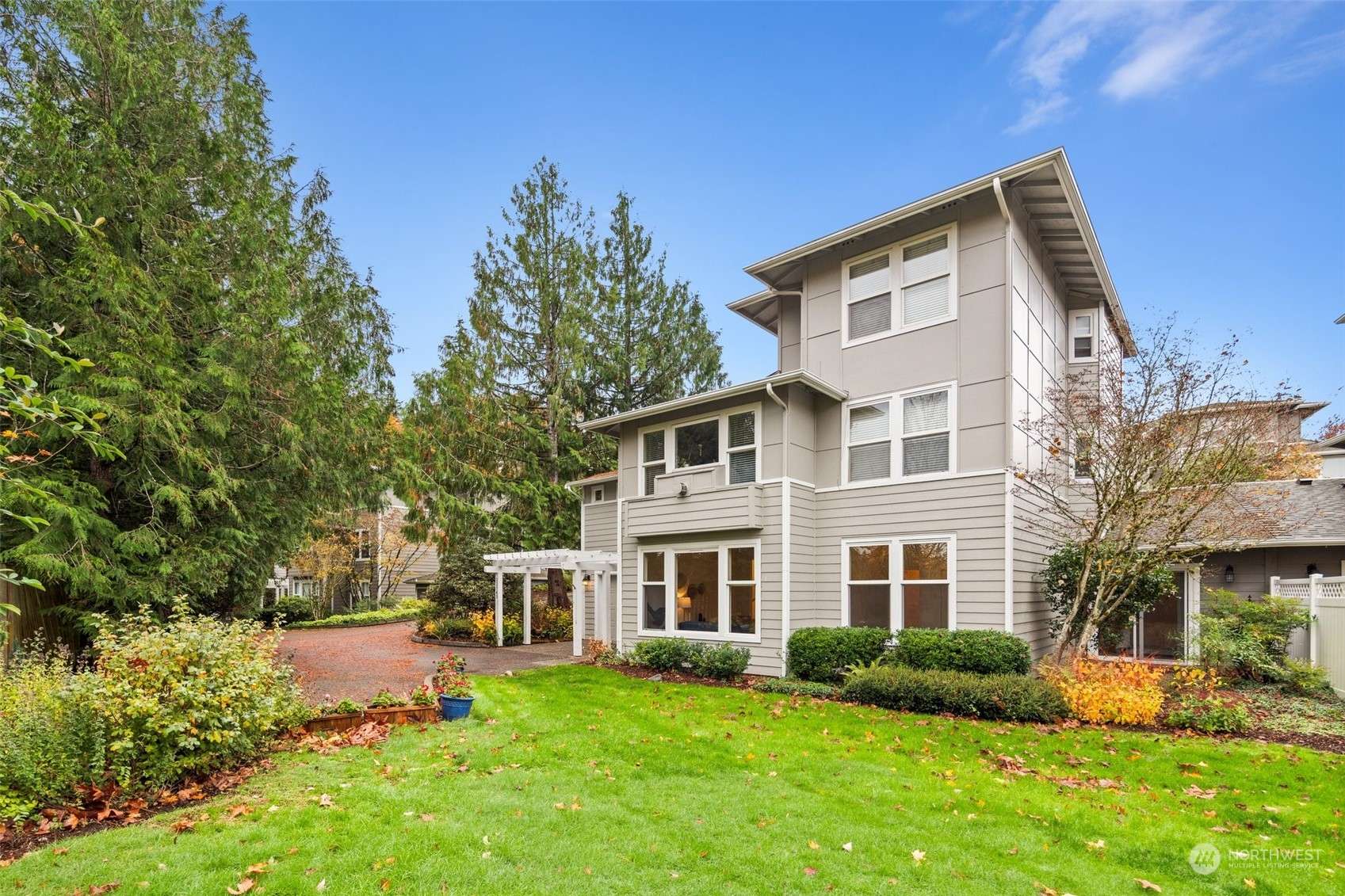 Issaquah, WA 98029,22540 SE 37th TER #(1405)