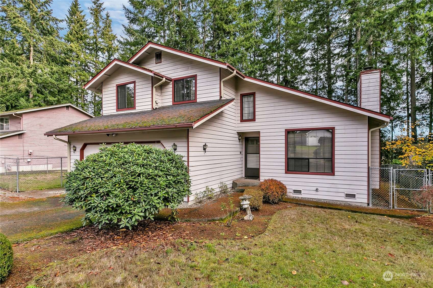 Bremerton, WA 98311,9236 Oneida CIR