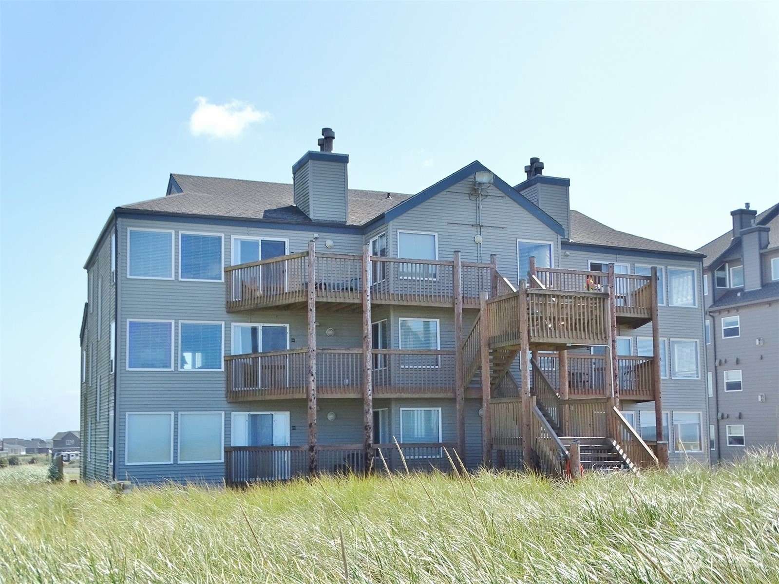 Ocean Shores, WA 98569,1399 Ocean Shores BLVD SW #2N-E