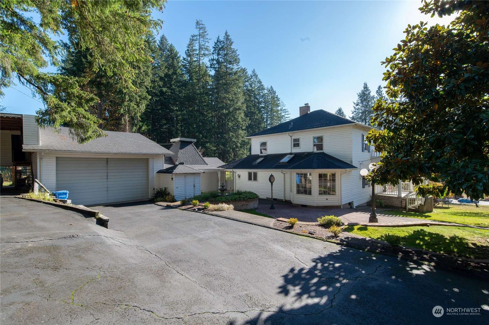 Castle Rock, WA 98611,224 Carnine RD
