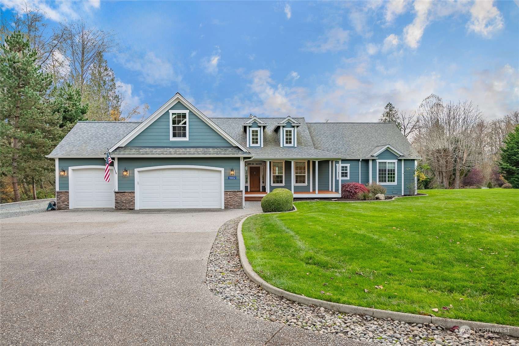 Bow, WA 98232,16932 Maplewood LN