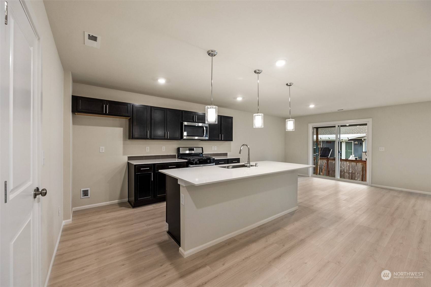 Olympia, WA 98506,602 Alocasia ST NE