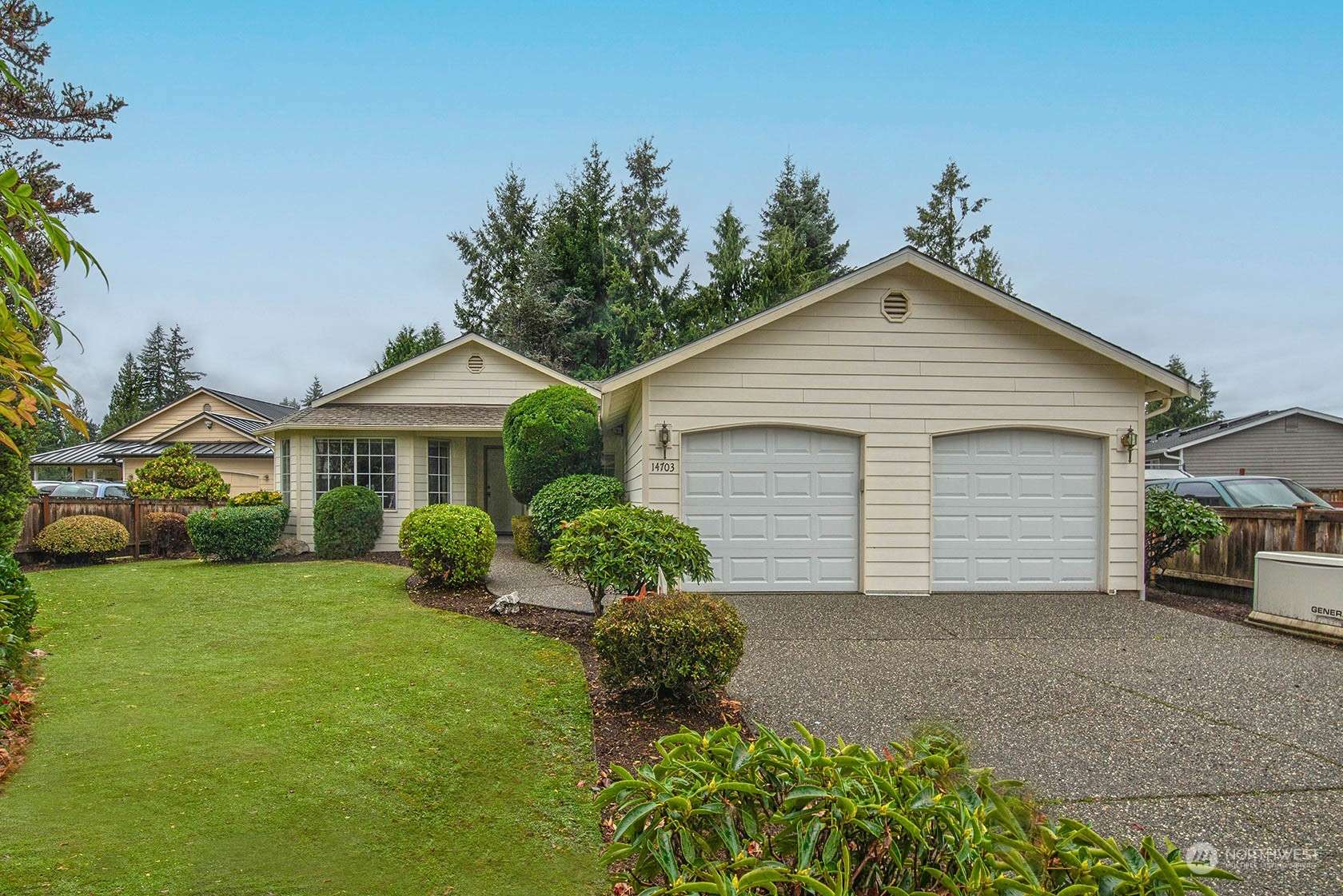 Edmonds, WA 98026,14703 54th PL W