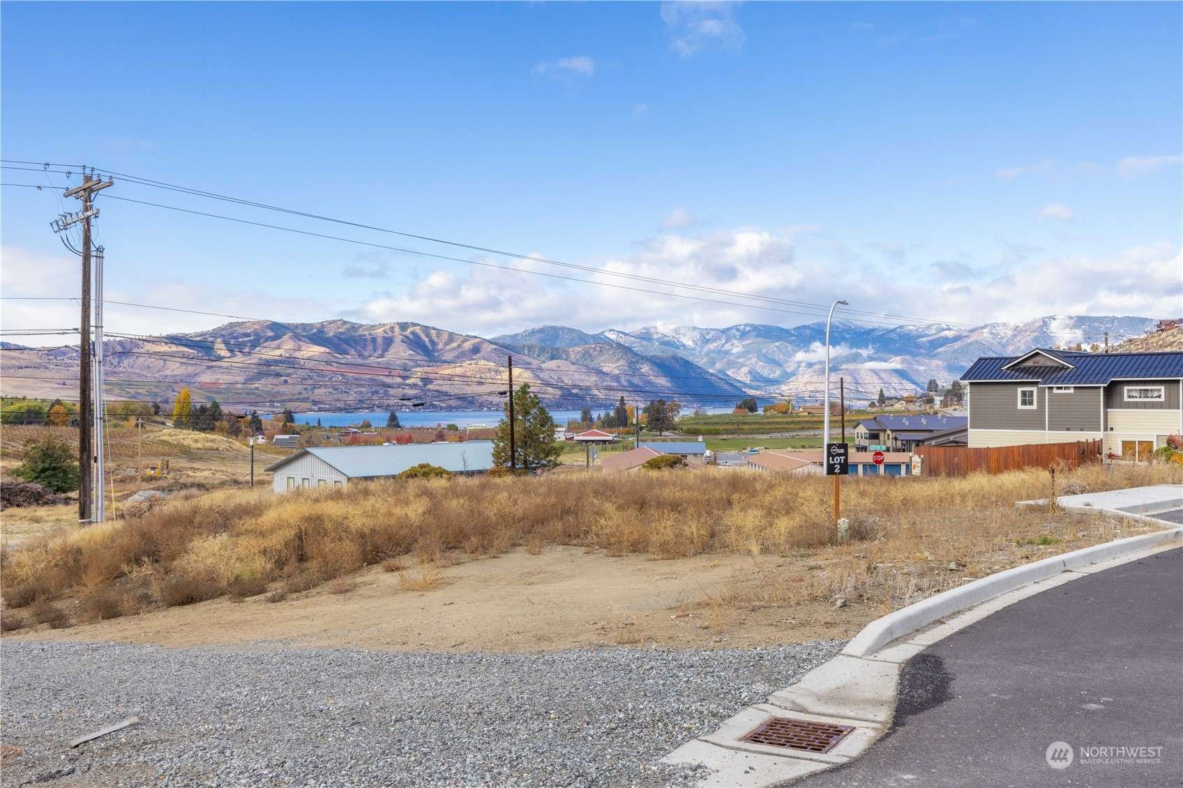 Chelan, WA 98816,91 Madisen LN