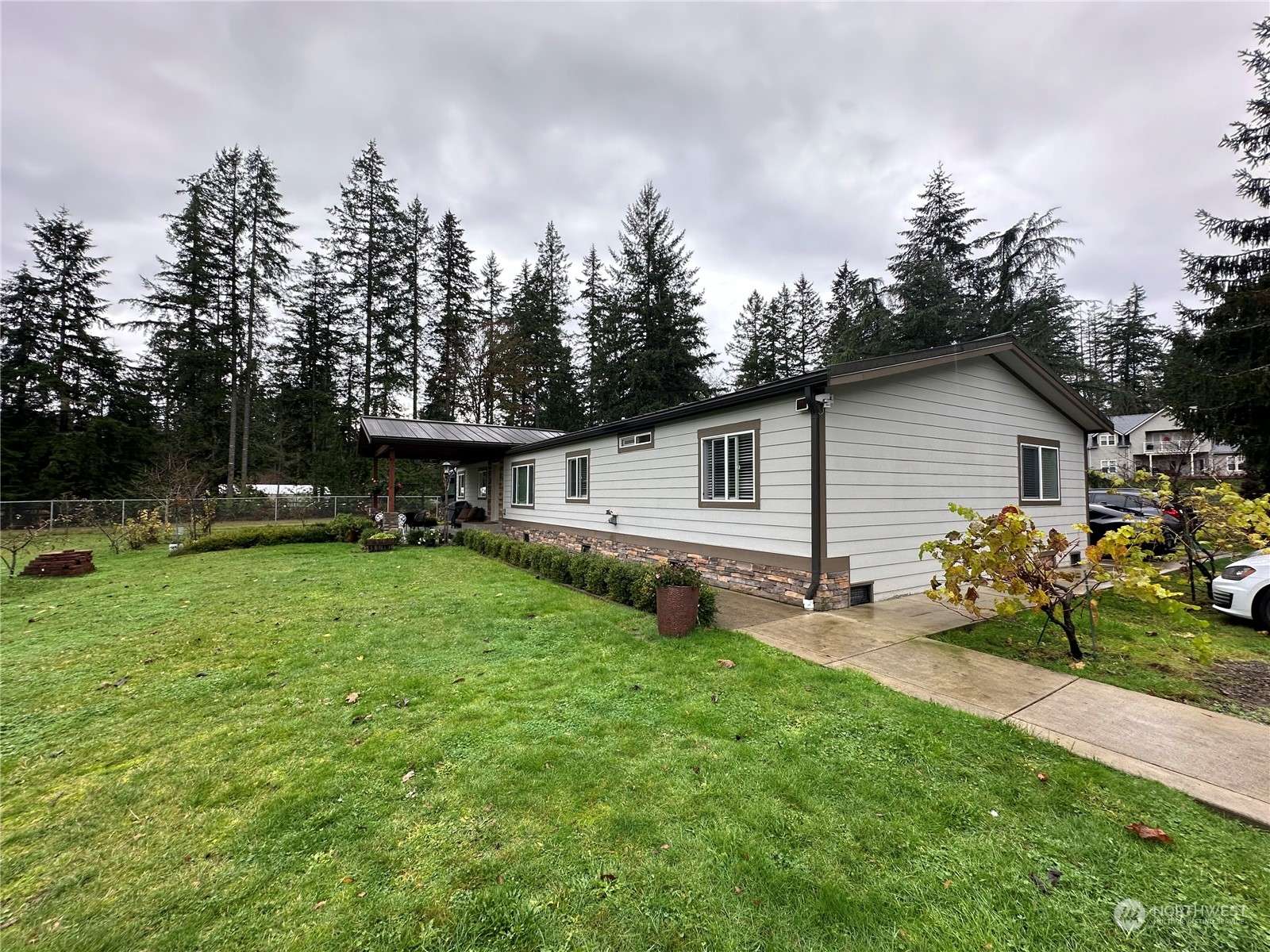 Kent, WA 98042,31305 SE 202nd AVE