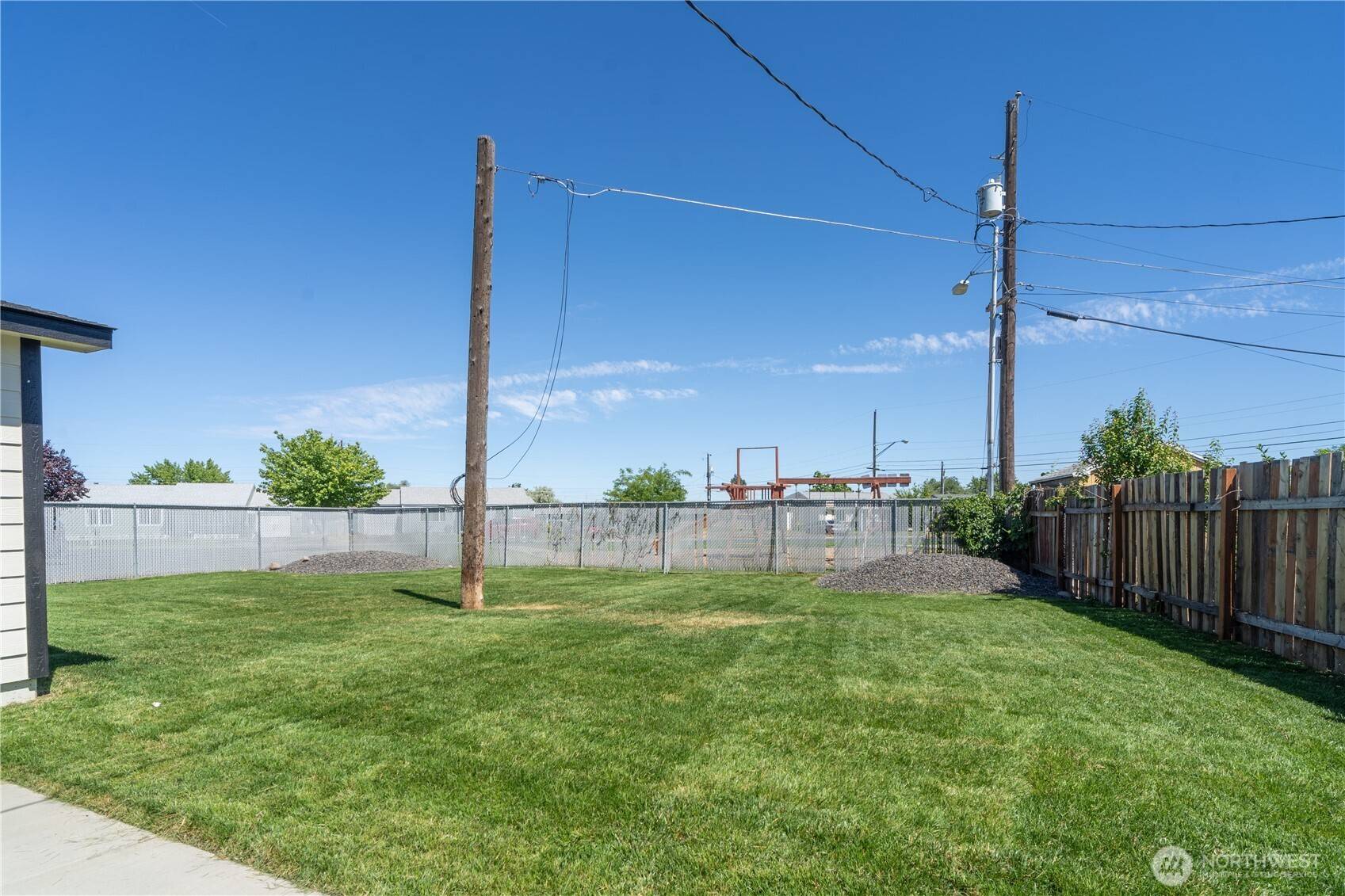 Moses Lake, WA 98837,1244 Adair ST
