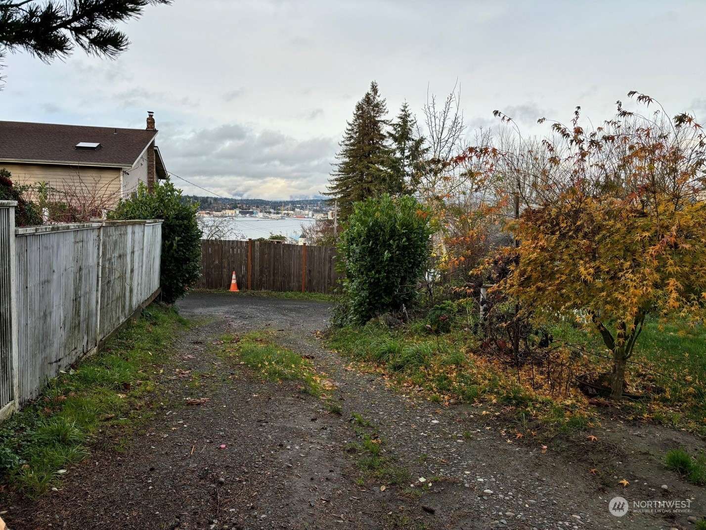 Port Orchard, WA 98366,533 Sweany ST