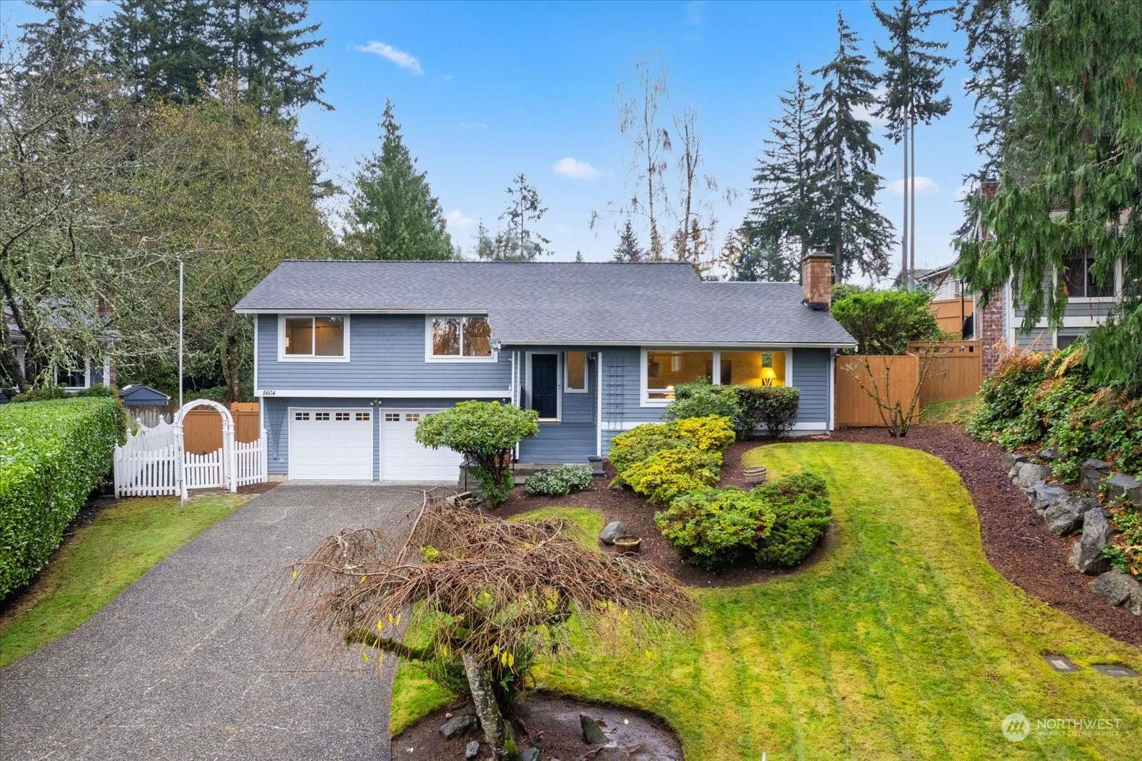 Edmonds, WA 98026,5604 145th PL SW