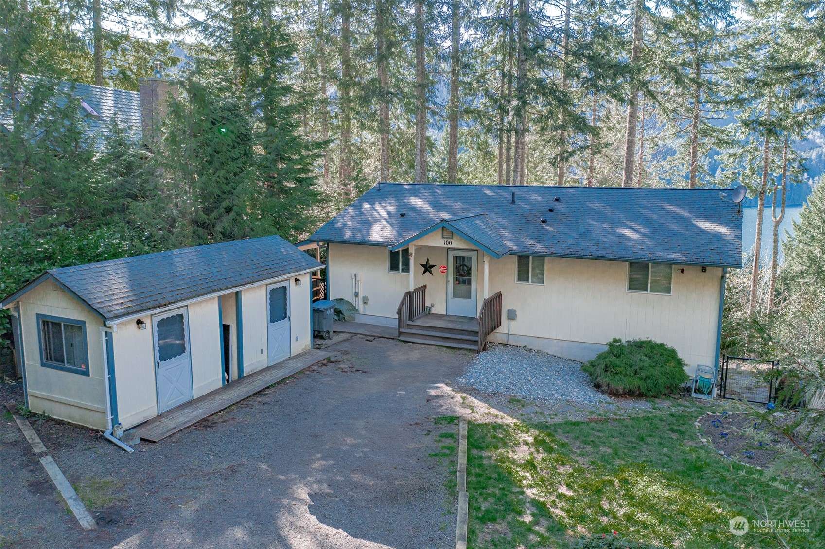 Hoodsport, WA 98548,100 N Rim View PL