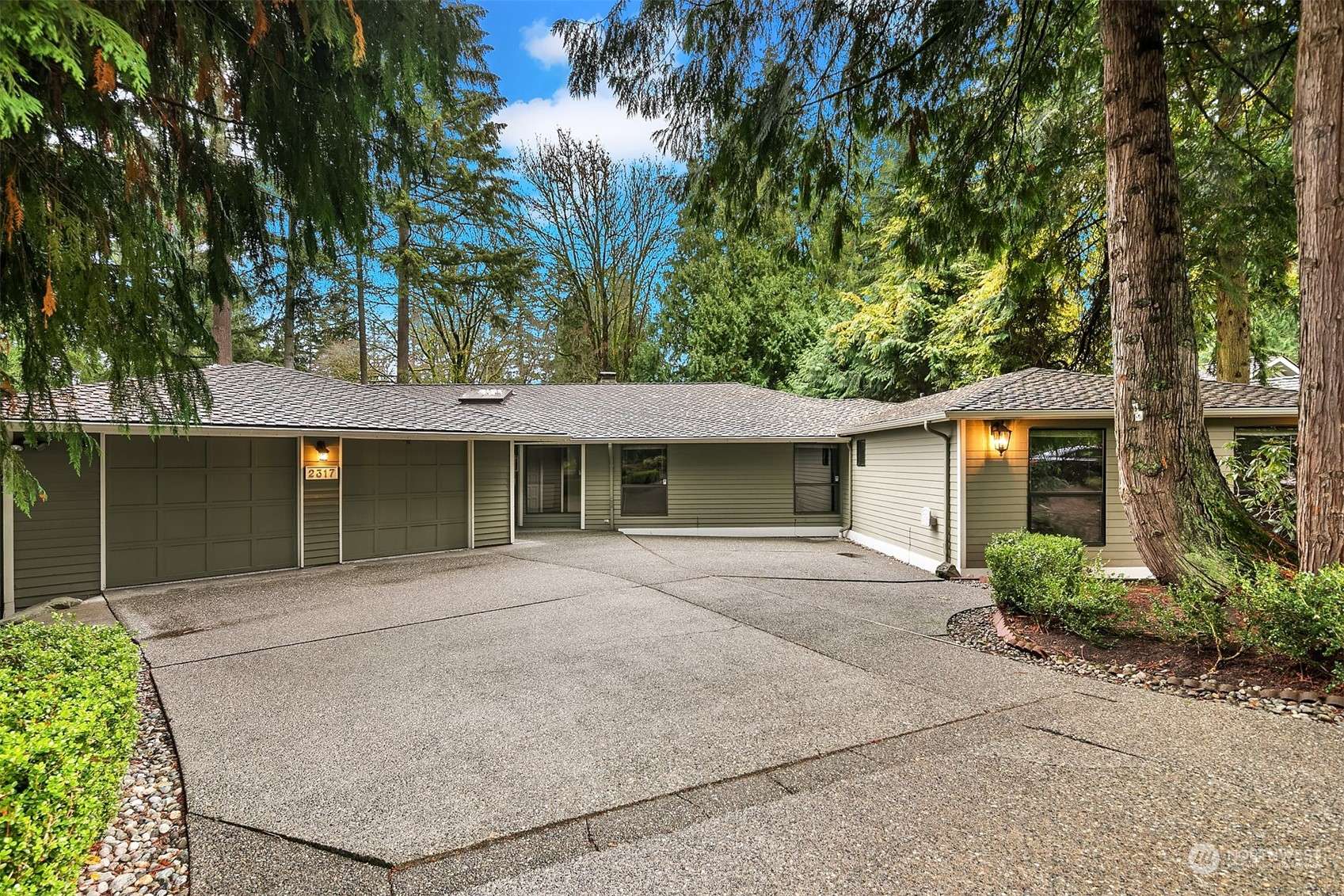 Sammamish, WA 98074,2317 Sahalee DR E