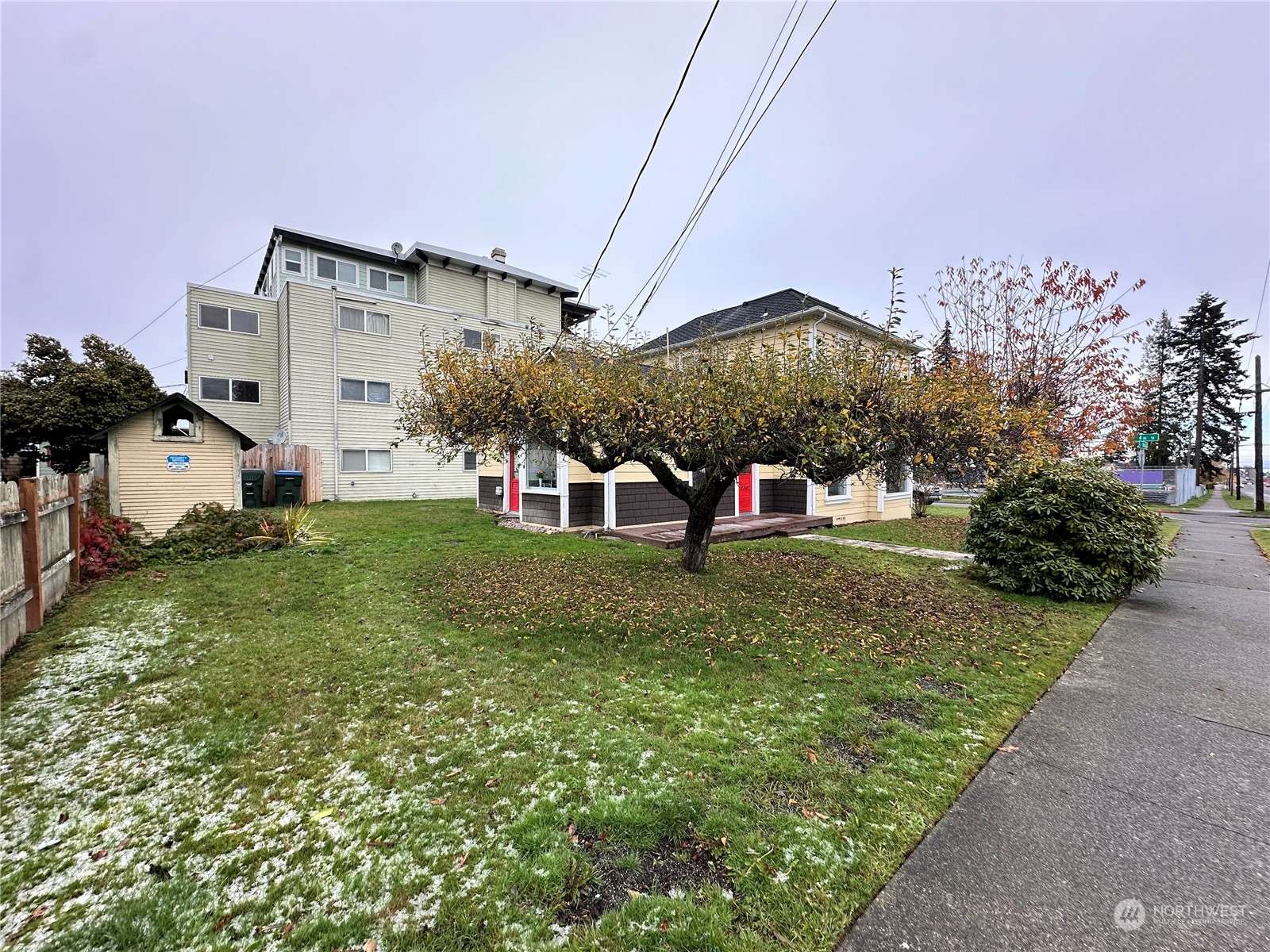 Port Angeles, WA 98362,834 E 4th ST