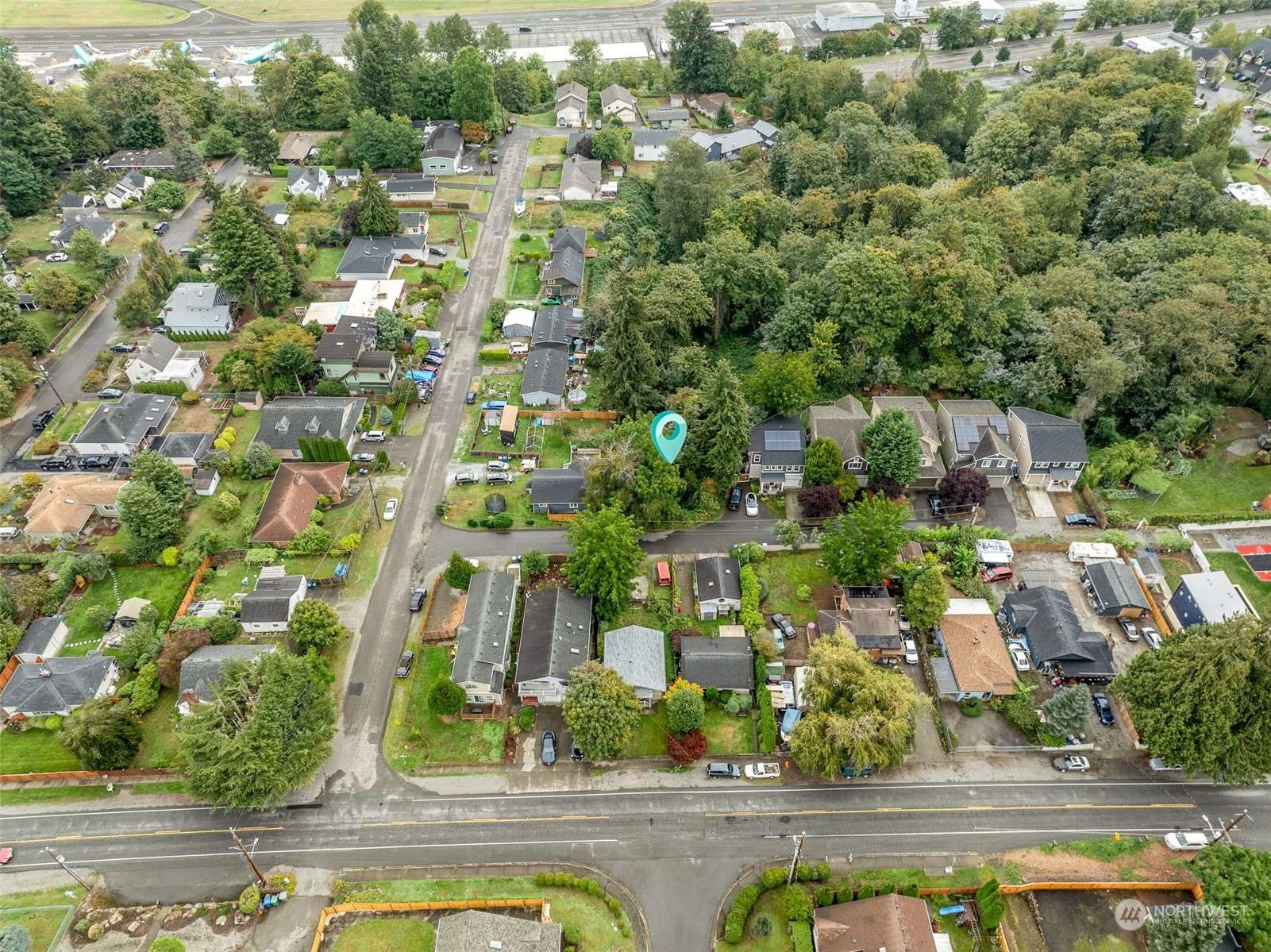 Renton, WA 98057,672 Lind AVE NW