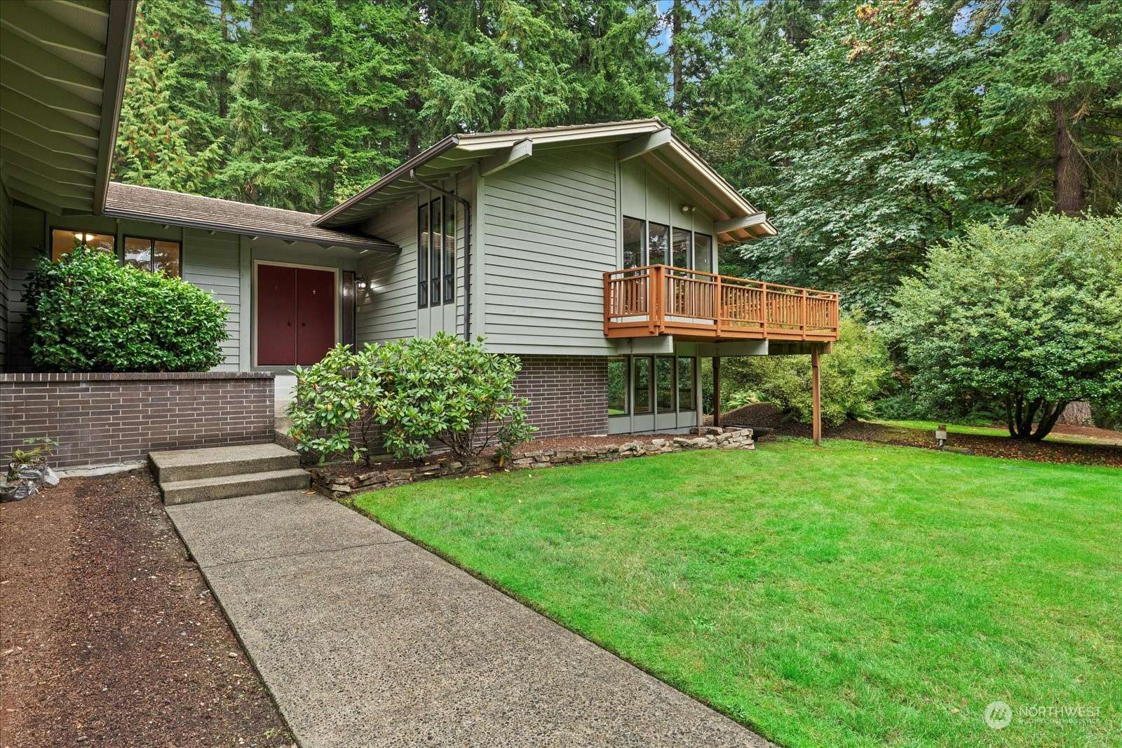 Woodinville, WA 98072,14919 NE 163rd ST