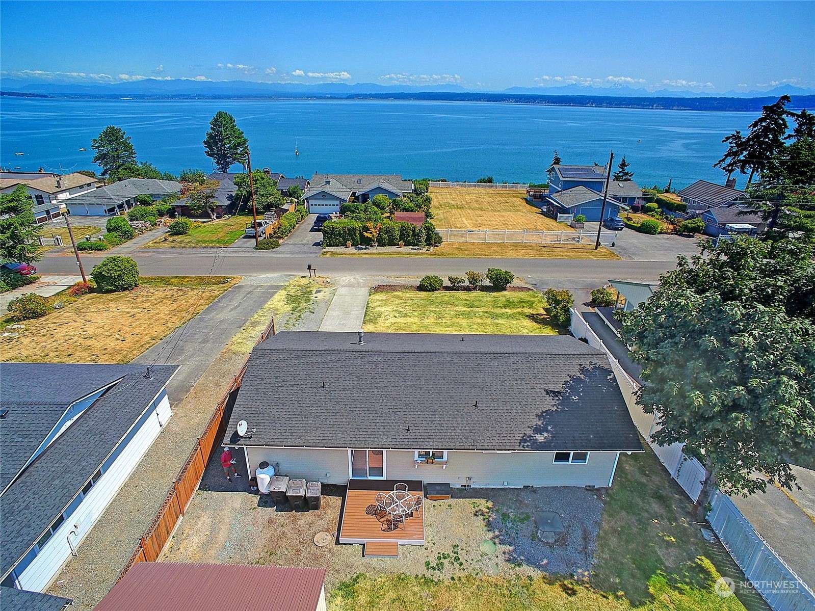 Camano Island, WA 98282,1530 Country Club Drive