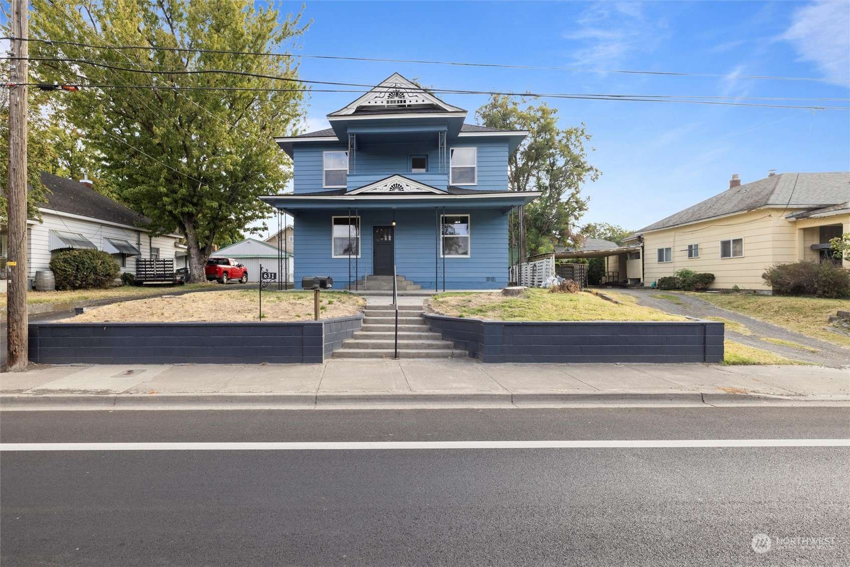 Walla Walla, WA 99362,631 S 2nd AVE