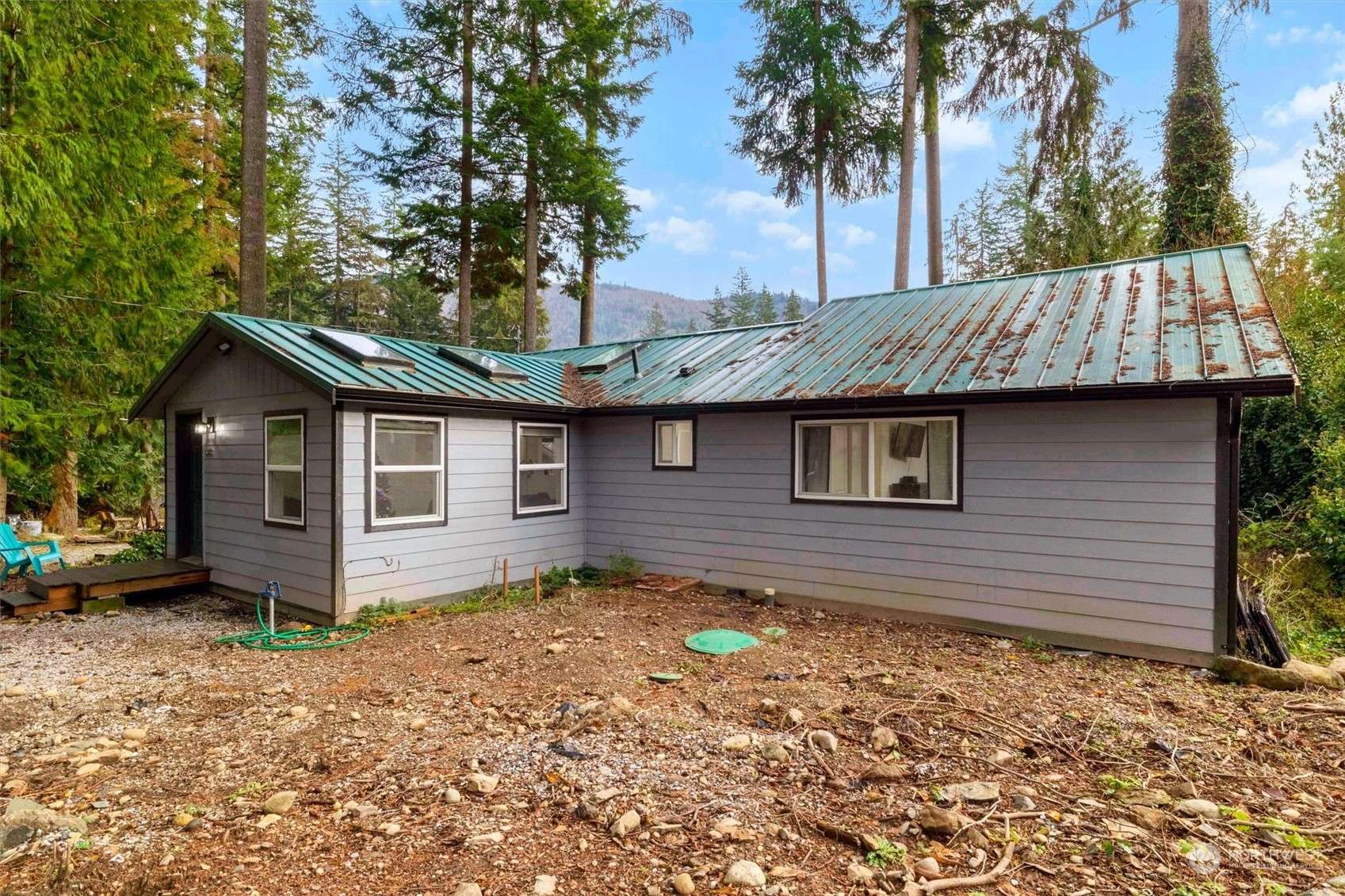 Maple Falls, WA 98266,6263 Chestnut DR