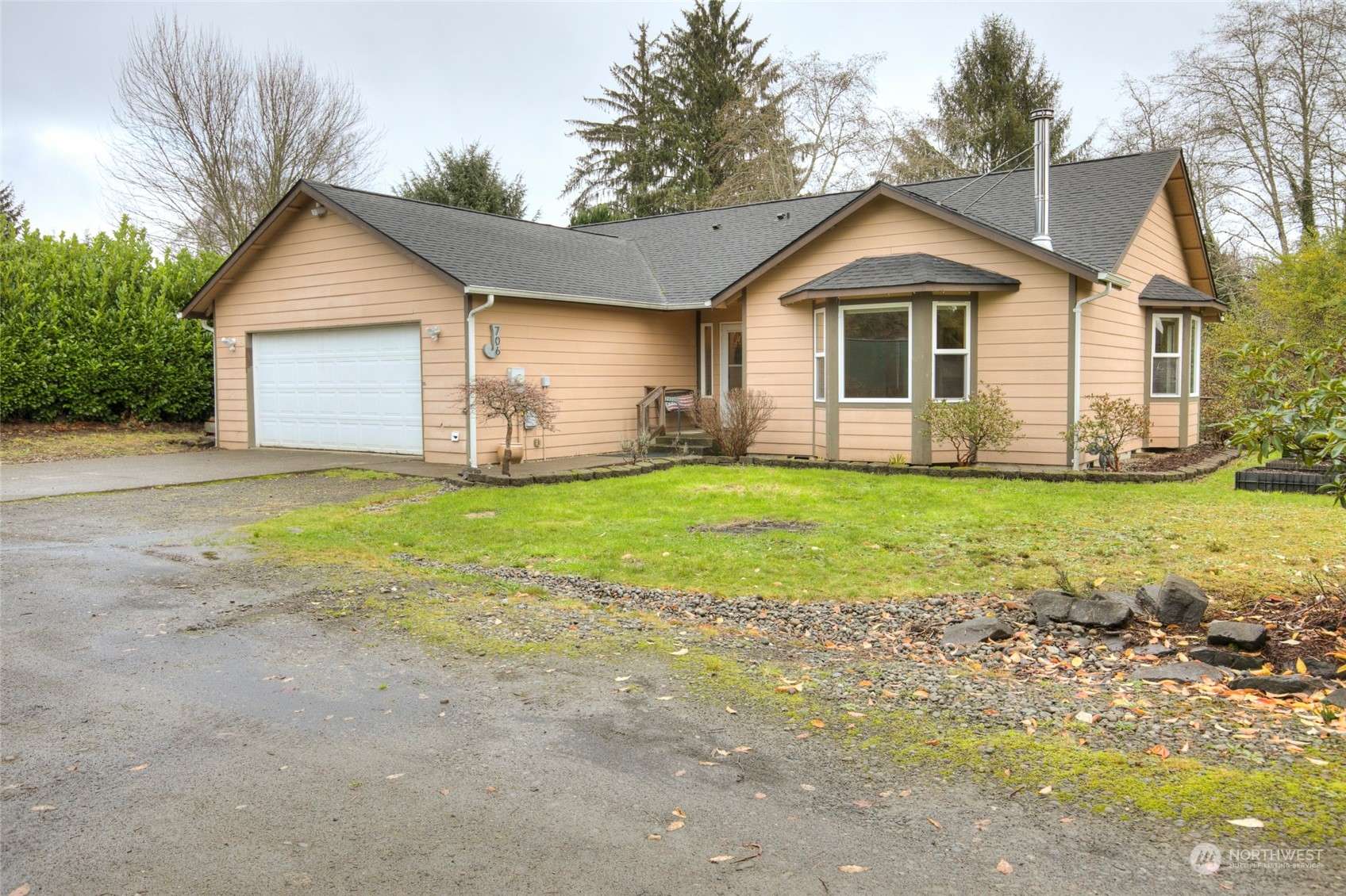 Montesano, WA 98563,706 Cherry RD