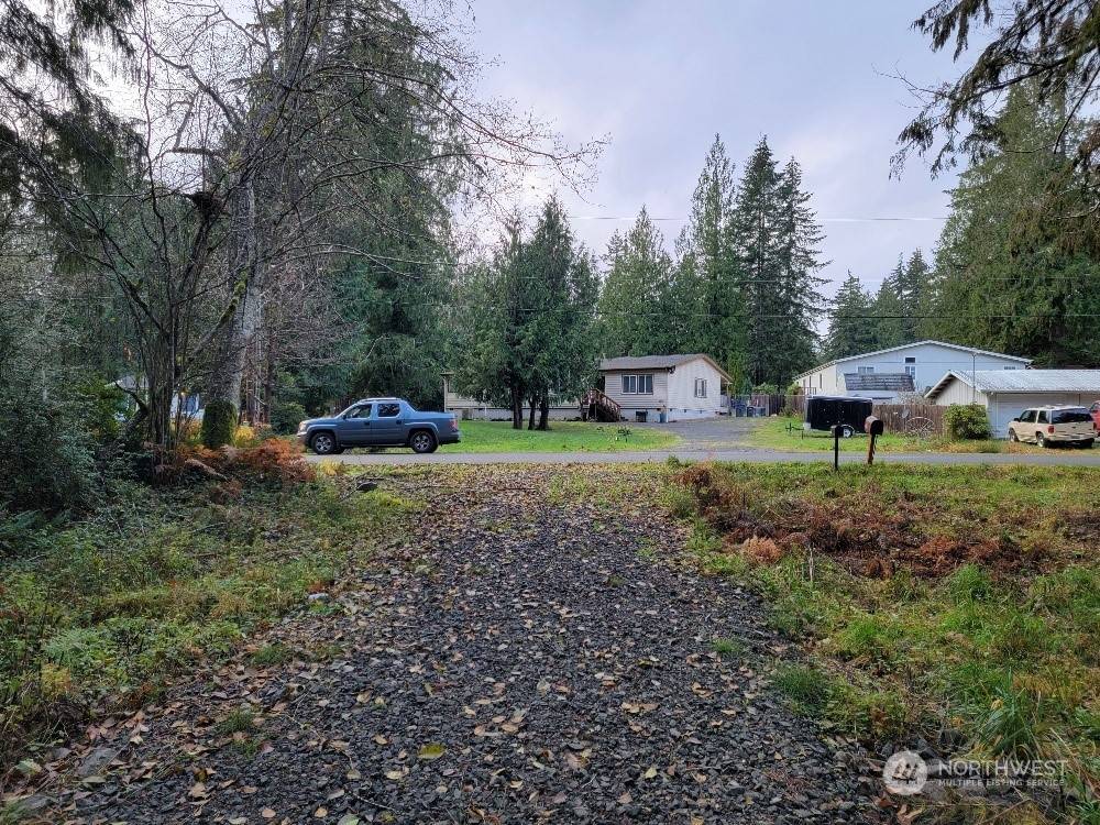 Shelton, WA 98584,310 E Lakeshore DR E