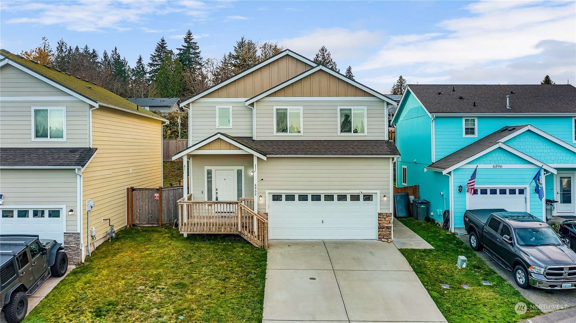 Bremerton, WA 98311,6902 Aquene Lp NE