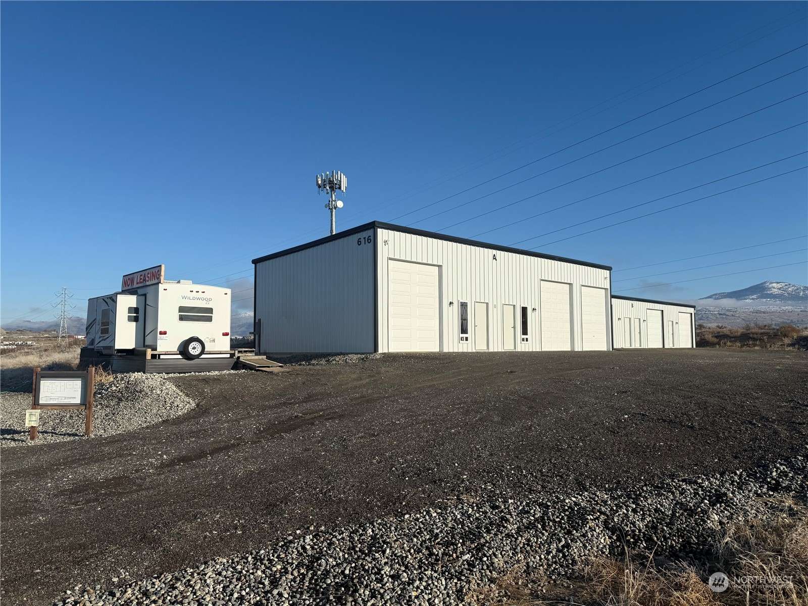 Omak, WA 98841,5 Stampede Business Park