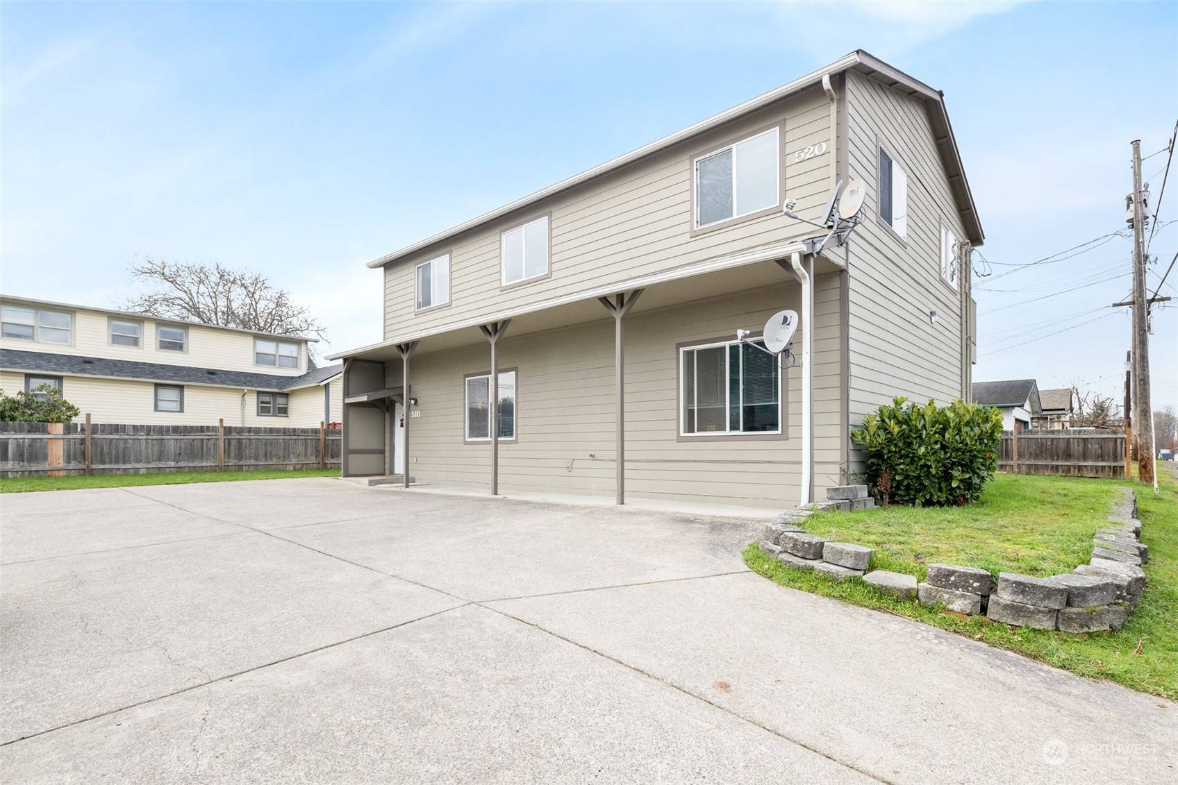 Port Angeles, WA 98362,520 S Race ST
