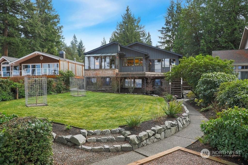 Poulsbo, WA 98370,28935 Beach Drive NE