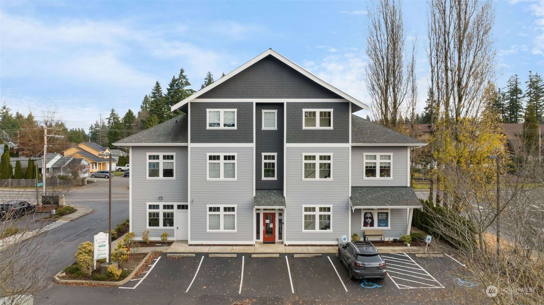 Port Orchard, WA 98366,1740 Pottery AVE #300