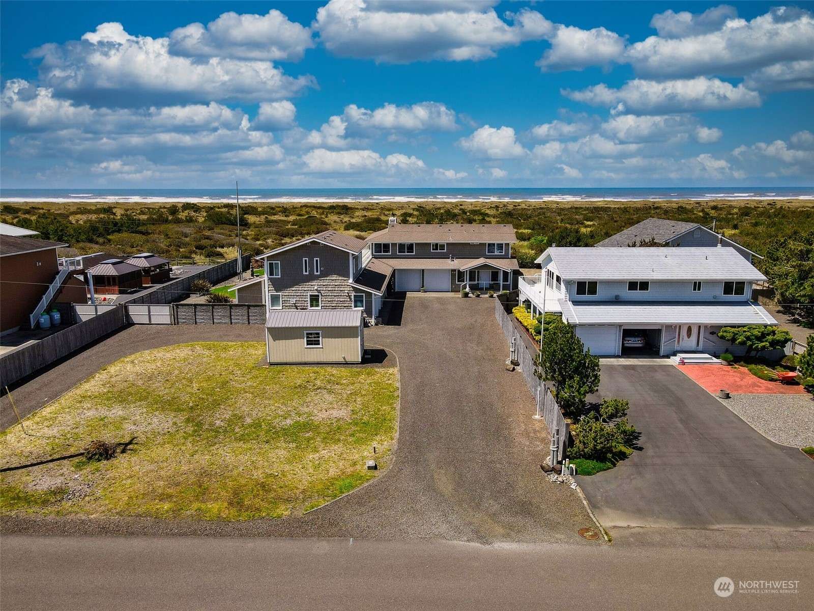 Ocean Shores, WA 98569,935 S Sand Dune AVE SW