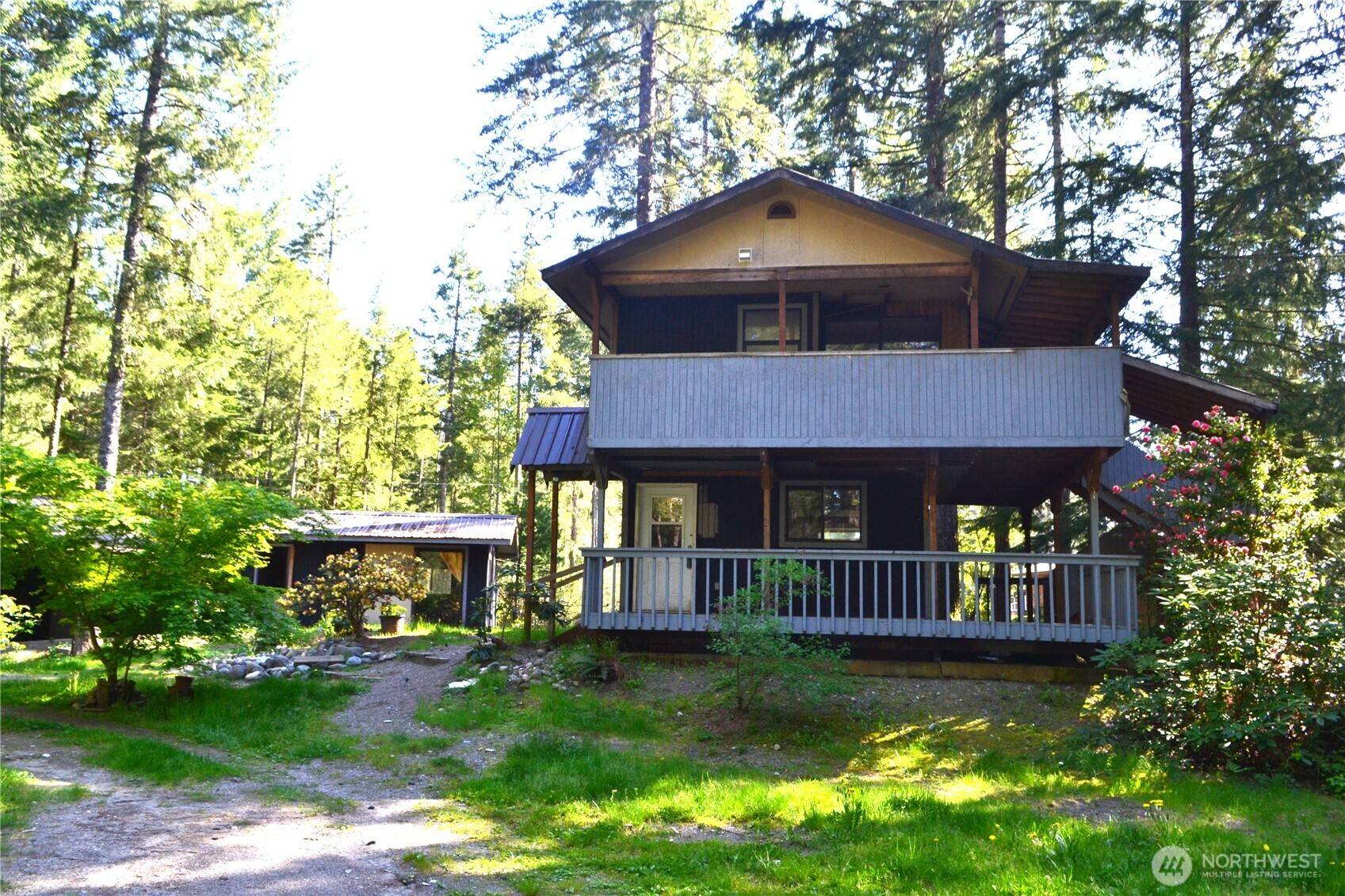 Tahuya, WA 98588,110 NE Collins DR E