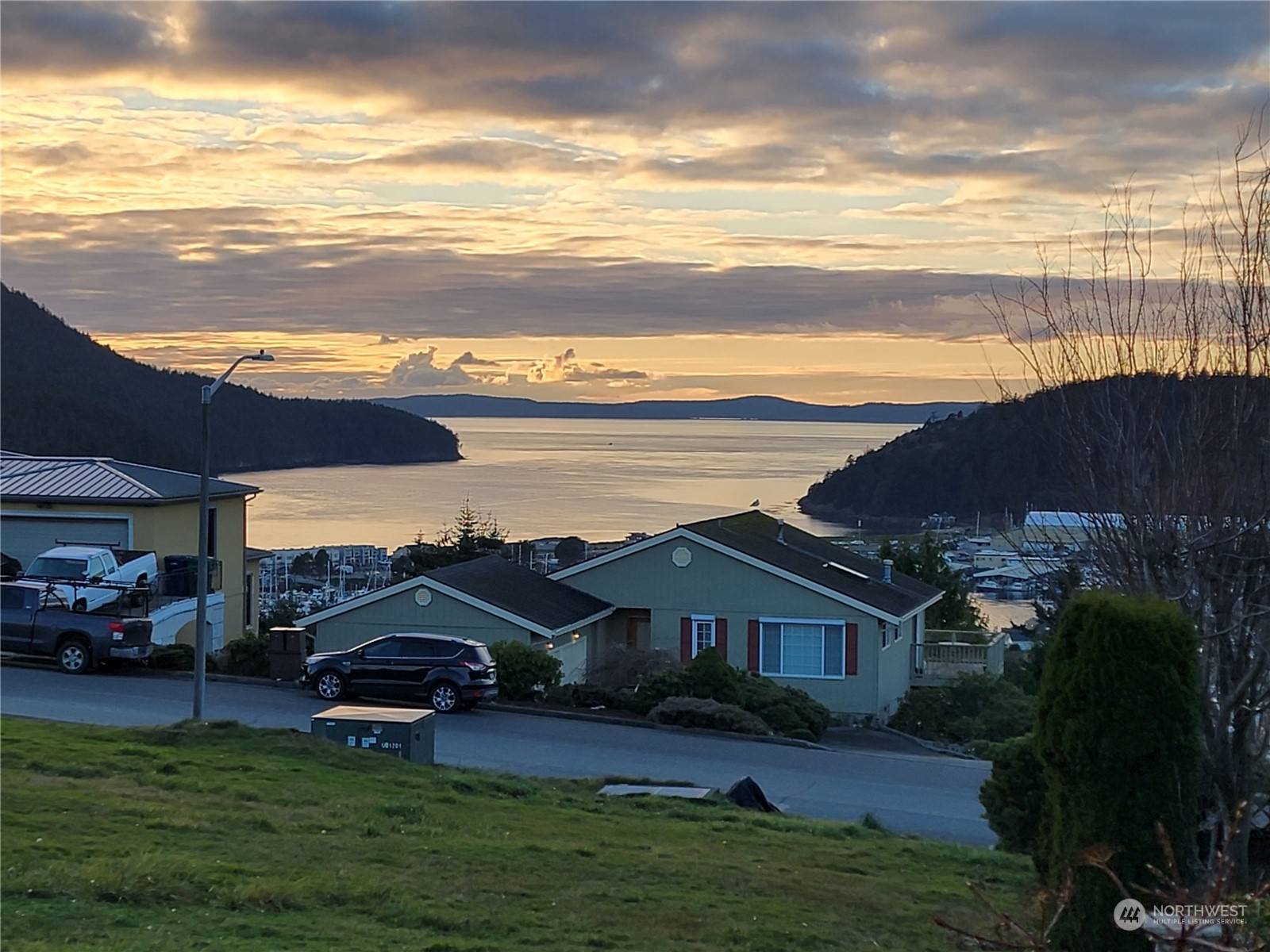 Anacortes, WA 98221,4818 Yorkshire DR