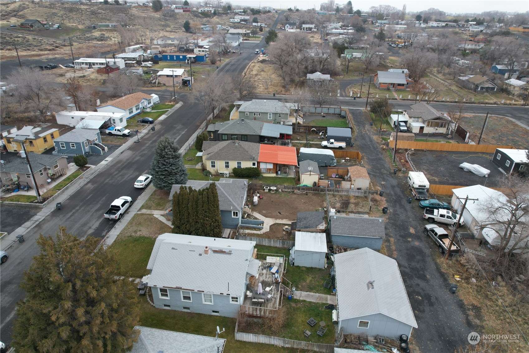Soap Lake, WA 98851,423 3rd AVE NE